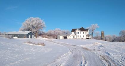 The "Shouse"- Take the road less traveled- for fun & relaxation in the country