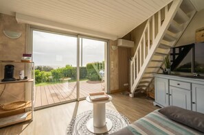 2 chambres, fer et planche à repasser, lit parapluie, Wi-Fi gratuit