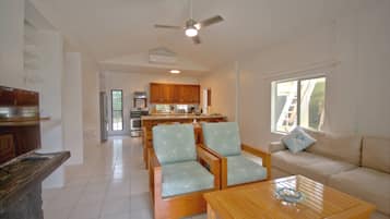 Smart-TV, Arbeitsbereiche, Computerbildschirme, Drucker