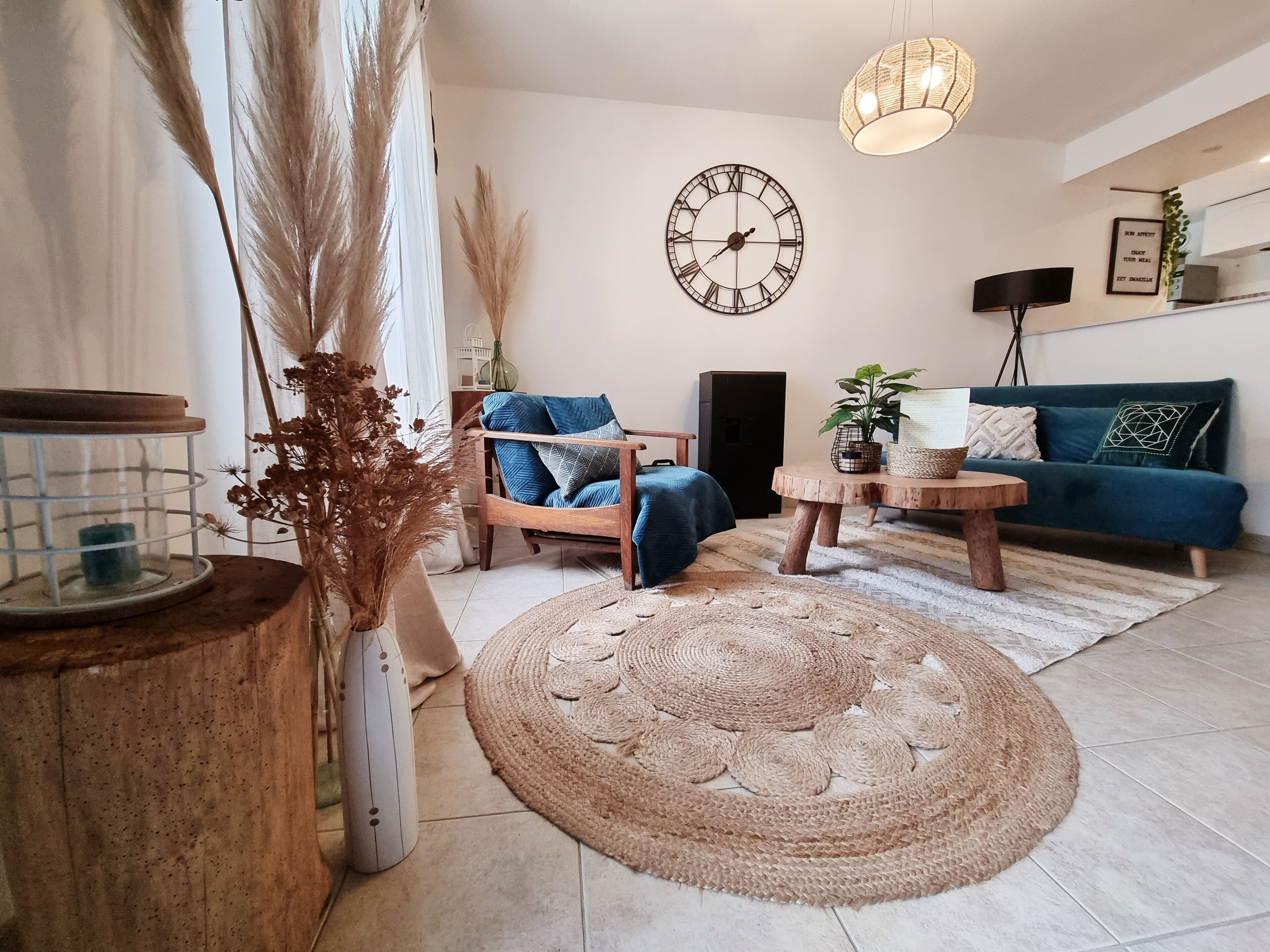 La Tiny, Proche Lac et Forêt