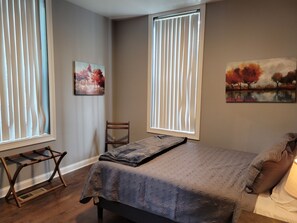 2 habitaciones, tabla de planchar con plancha y wifi gratis