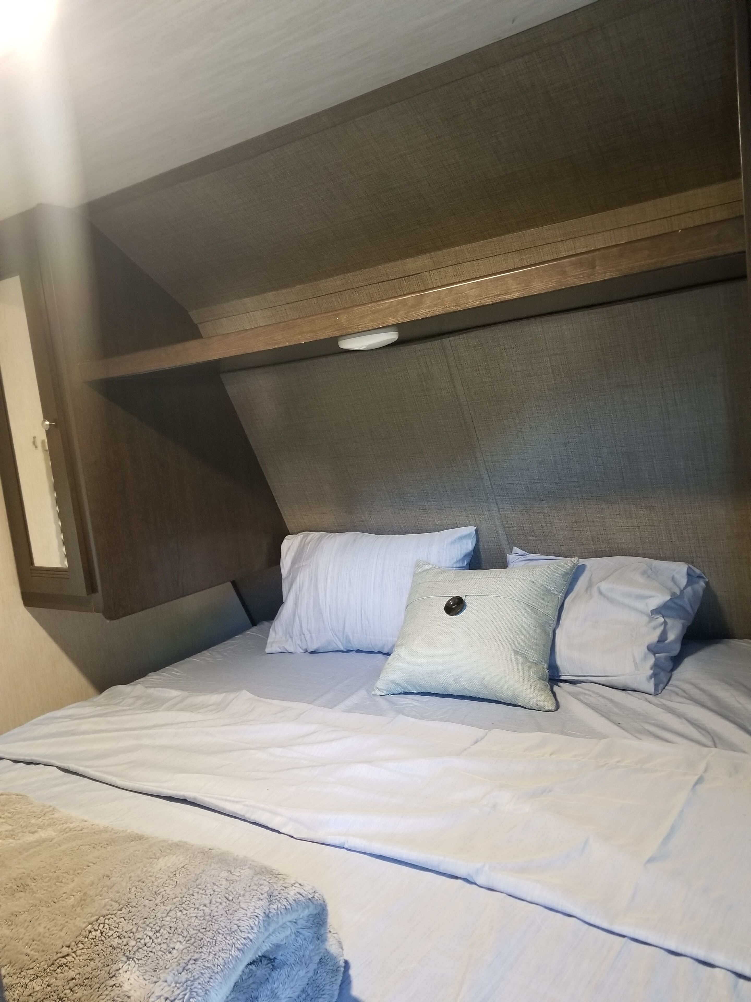 Rush Retreat Trailer Camper