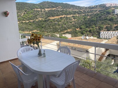 Great Apartment next to the Sea