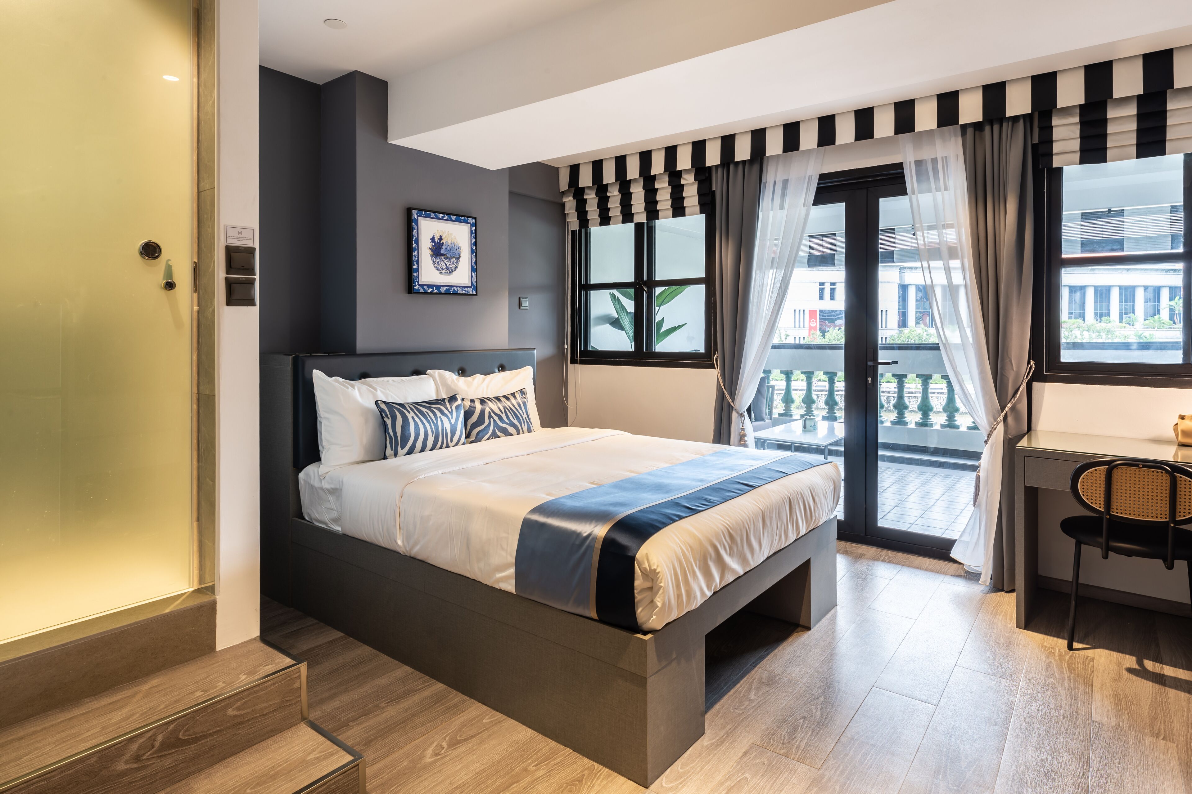 Photo - Heritage Collection on Boat Quay - Quayside Wing - Mobile App Check-In