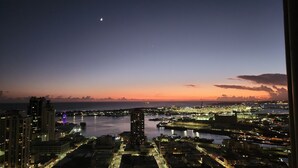 View from property - Honolulu Penthouse with Stunning Harbor, Aloha Tower, and Ocean Views (Honolulu)