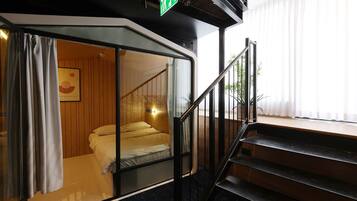 O Comfy (Double Tall Accessible)