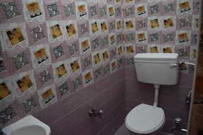 Executive Double Room | Bathroom