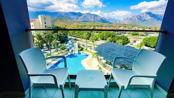 Standart Large Room | NÀkymÀ huoneesta