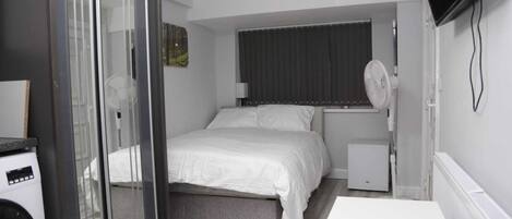 Chalet | 1 habitación, wifi gratis y ropa de cama