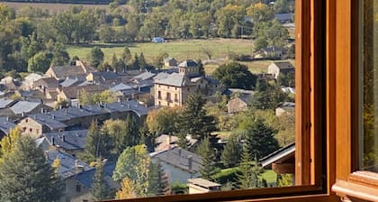 Chalet Familiar con Espectaculares Vistas