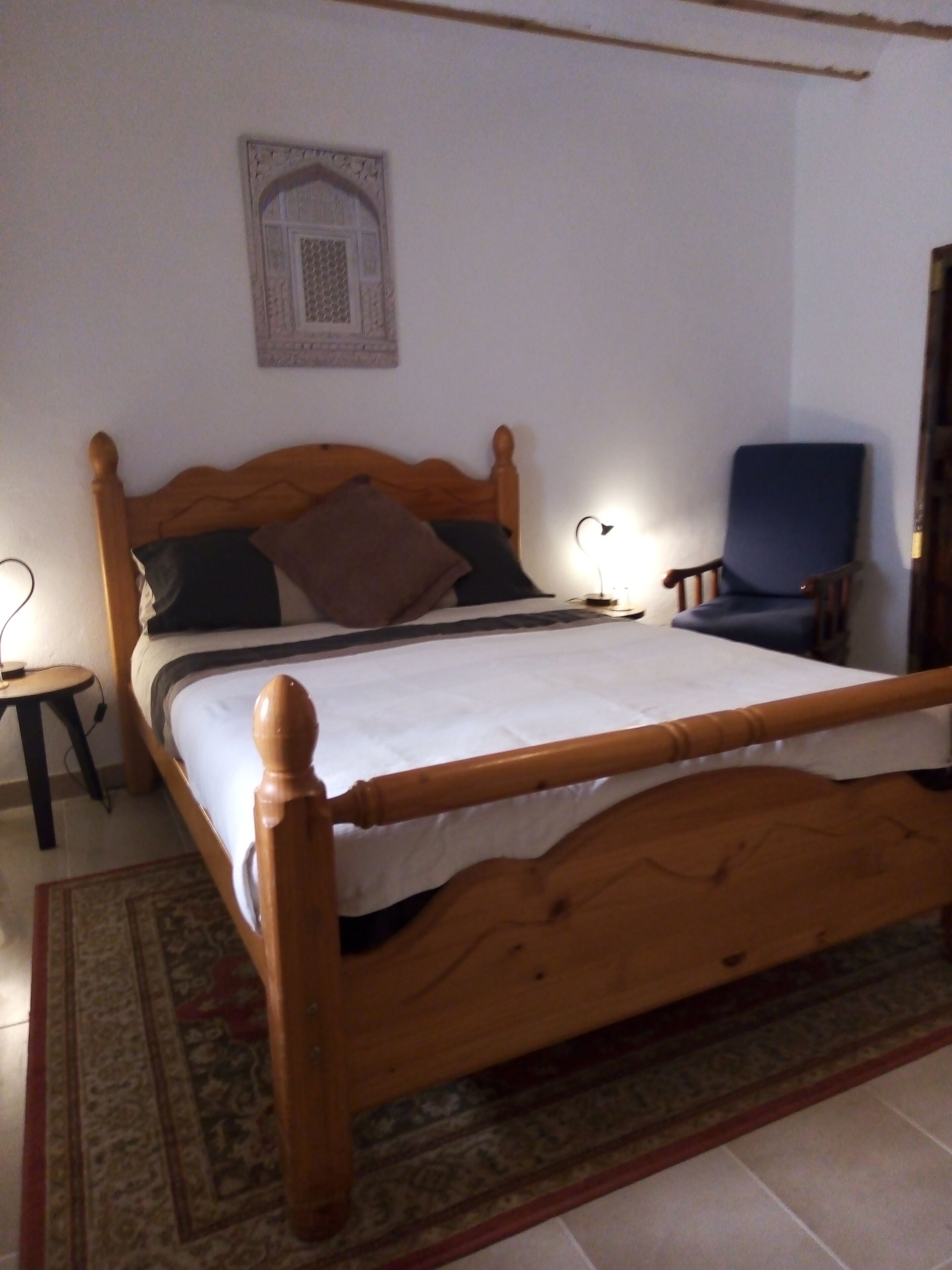 Casa en la Plaza, Hinojares.  Perfect location for a short break 🙋