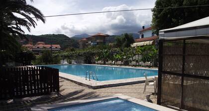 Appartamenti Vista Mare con Piscina