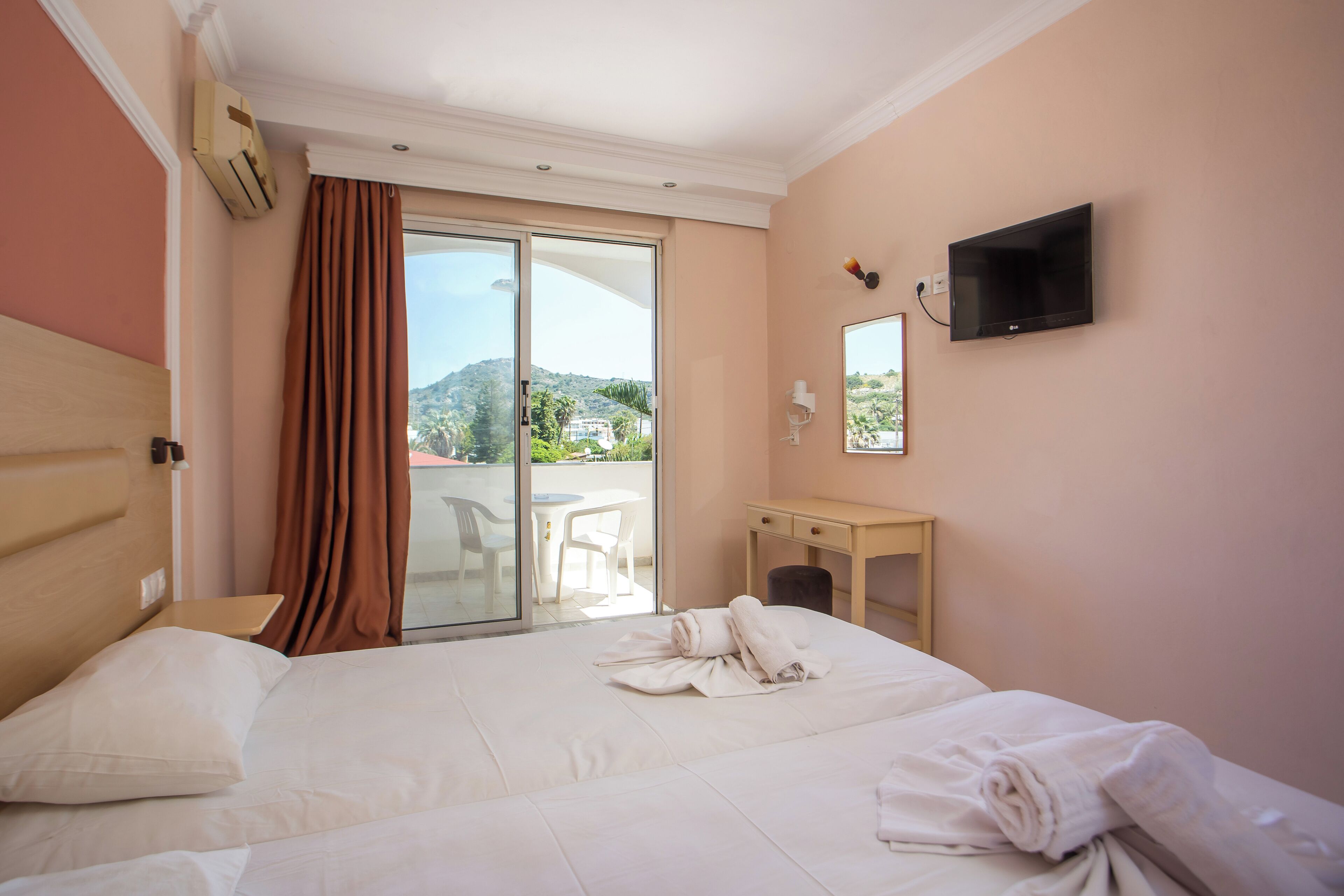 Blackout drapes, iron/ironing board, free WiFi, bed sheets