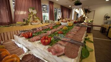 Daily buffet breakfast (EUR 10 per person)