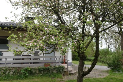 Landliebeehrsen 2, modern, quiet location, parking lot. 