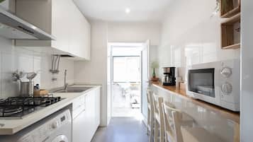 Apartamento superior | 2 quartos, cofres nos quartos, ferros/tábuas de passar roupa