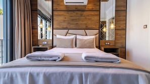 Standard Double Room | In-room safe, desk, free WiFi, bed sheets - Cunda Garden  (Ayvalik)