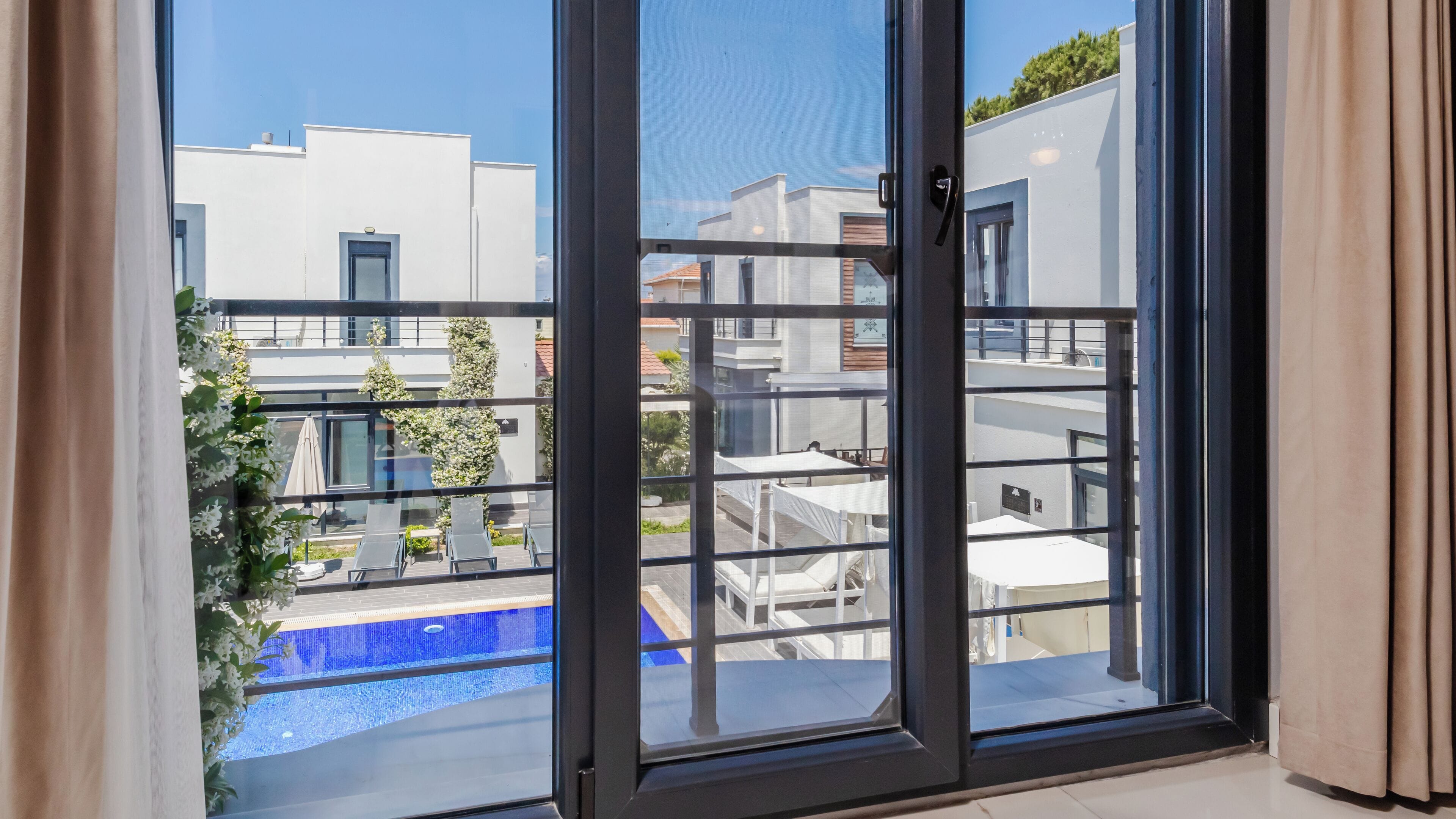 Standard Double Room | Terrace/patio