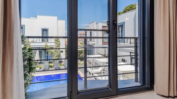 Standard Double Room | Terrace/patio