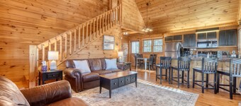 Hidden Hills, Cabin for Family Getaway with Mountain Views! - Hot Tub and Wifi