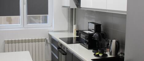 Fridge, microwave, oven, dishwasher