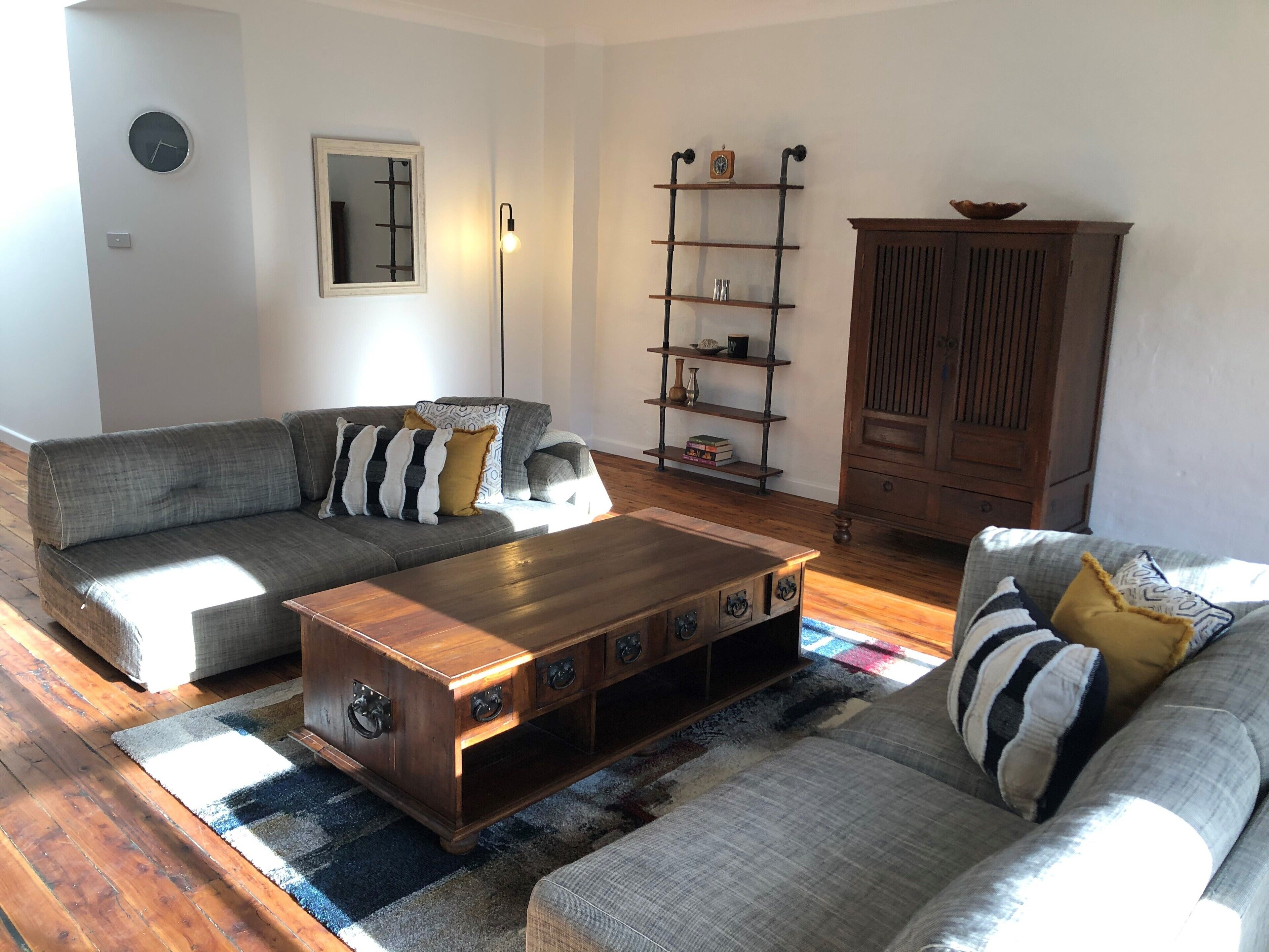 Industrial Style Unit right in the heart of the CBD