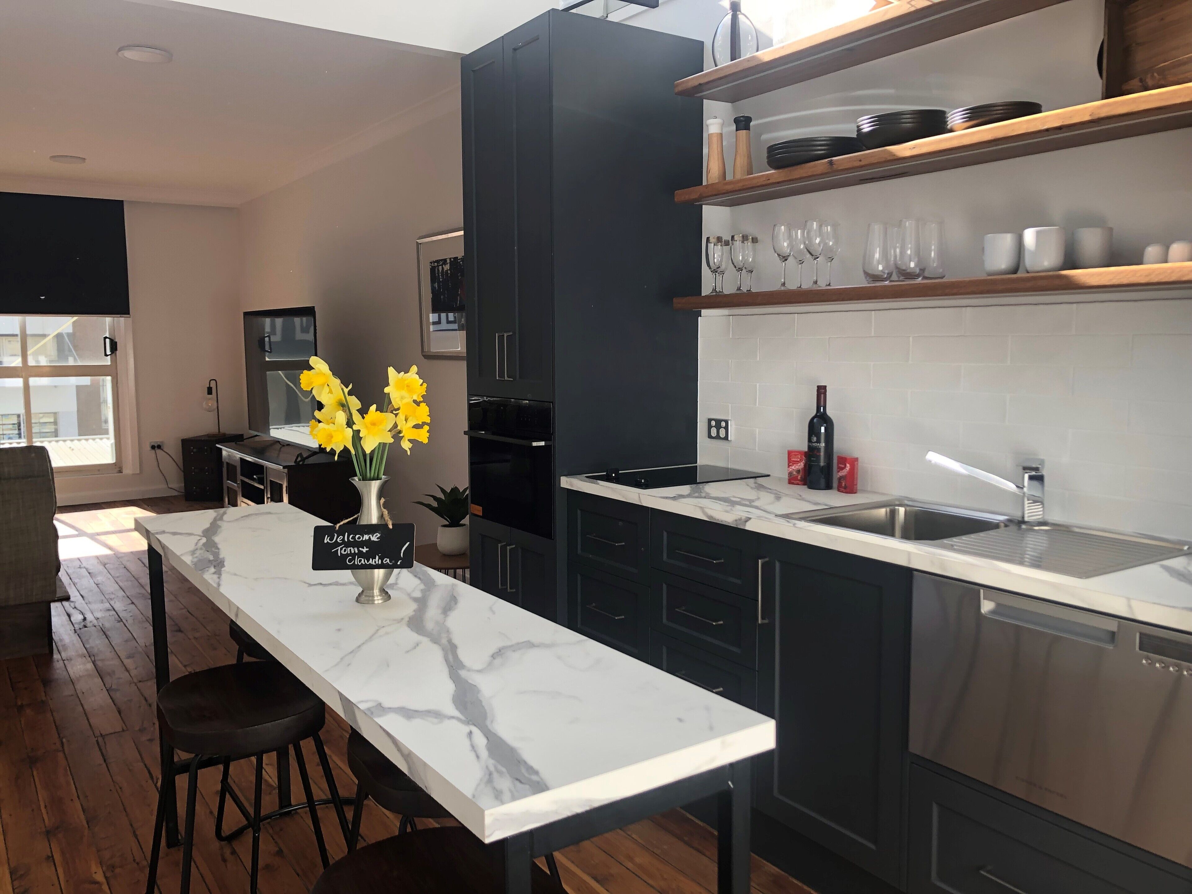 Industrial Style Unit right in the heart of the CBD