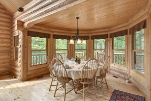 Dining - Le Cerf 40 - Enjoy Nature, Resort & Pool (Mille-Isles)