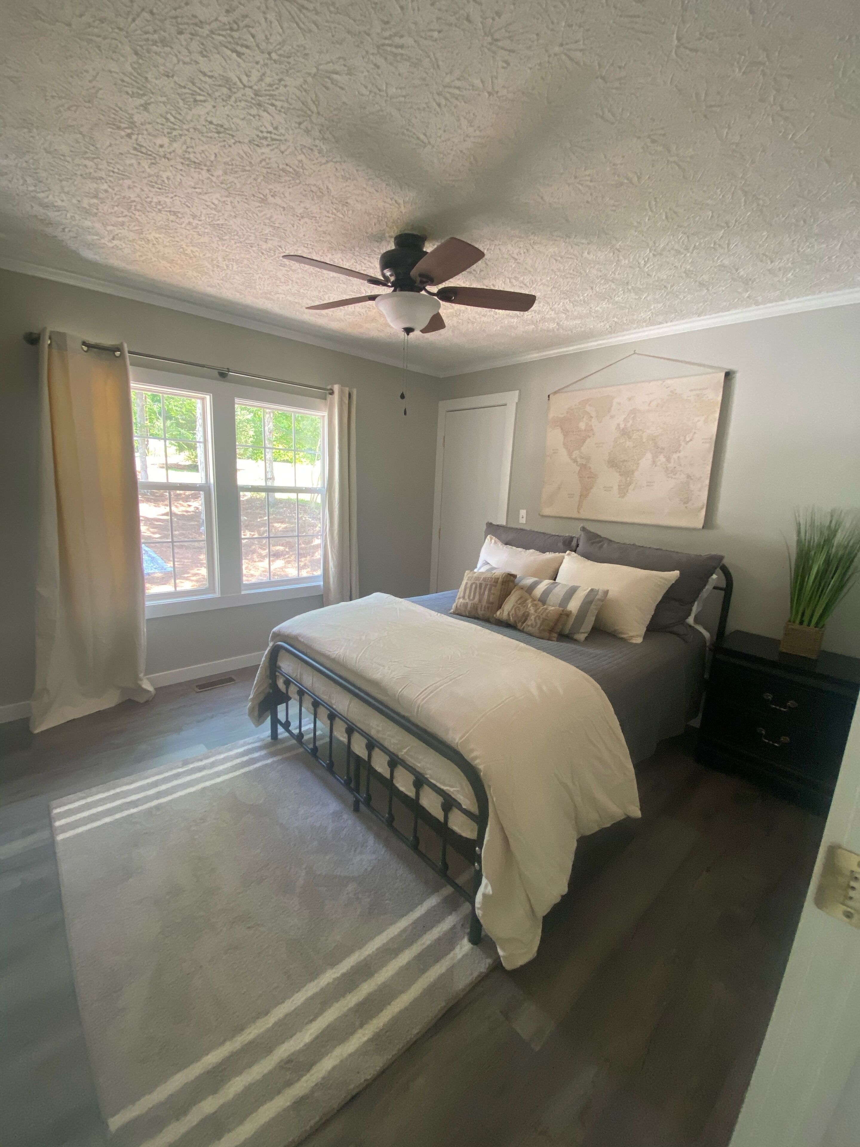 3 chambres, Wi-Fi gratuit, draps fournis