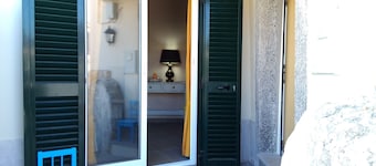 Azenhas do Mar Village - Holiday Rentals