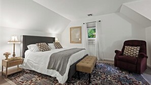 3 dormitorios, escritorio, tabla de planchar con plancha y Internet