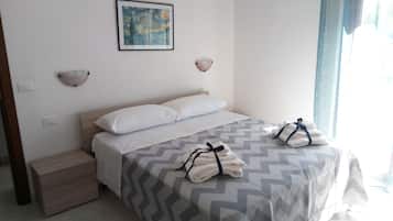 2 chambres, bureau, fer et planche à repasser, Wi-Fi