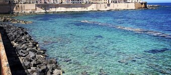 Ortys Suite Holydays