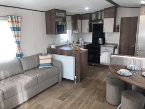 Private kitchen - Golden Palm Resort (Skegness)