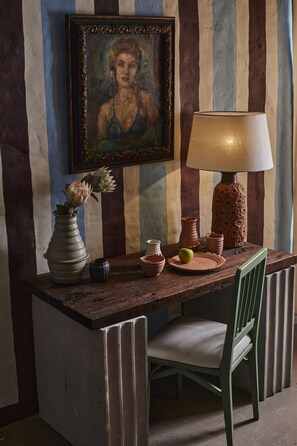Chana | Minibar, in-room safe, desk, blackout curtains - Meson Hidalgo (San Miguel de Allende)