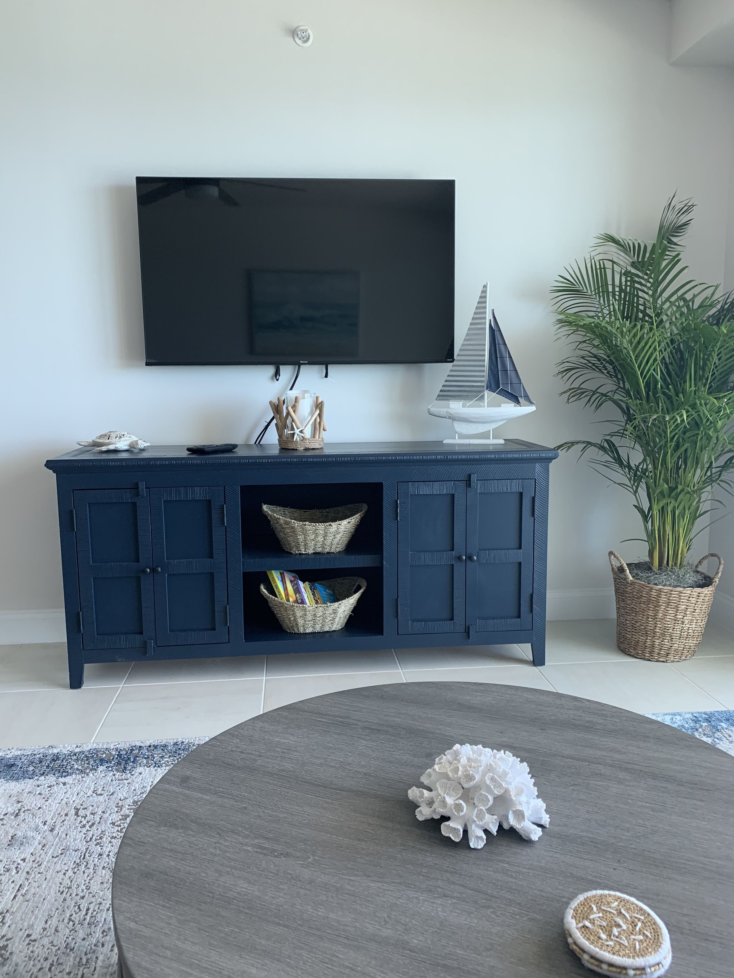 Beautiful New Beachfront Condo