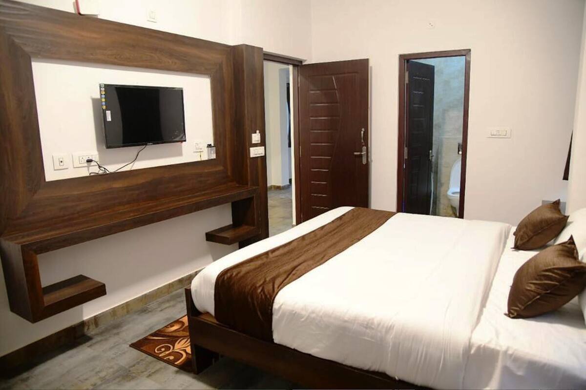 Roupas de cama antialérgicas, escrivaninha