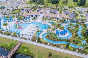 Exterior - "Disney Serenity": Luxe 8BR Villa/ Privacy/ Pool (Kissimmee)