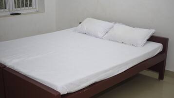 Iron/ironing board, rollaway beds, bed sheets