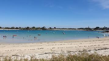 Beach nearby, sun loungers