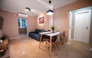 Flat-screen TV - Anastasia SeaSide (Mangalia)
