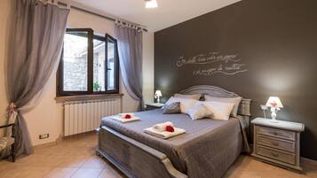 2 slaapkamers, reisbedje, gratis wifi, beddengoed