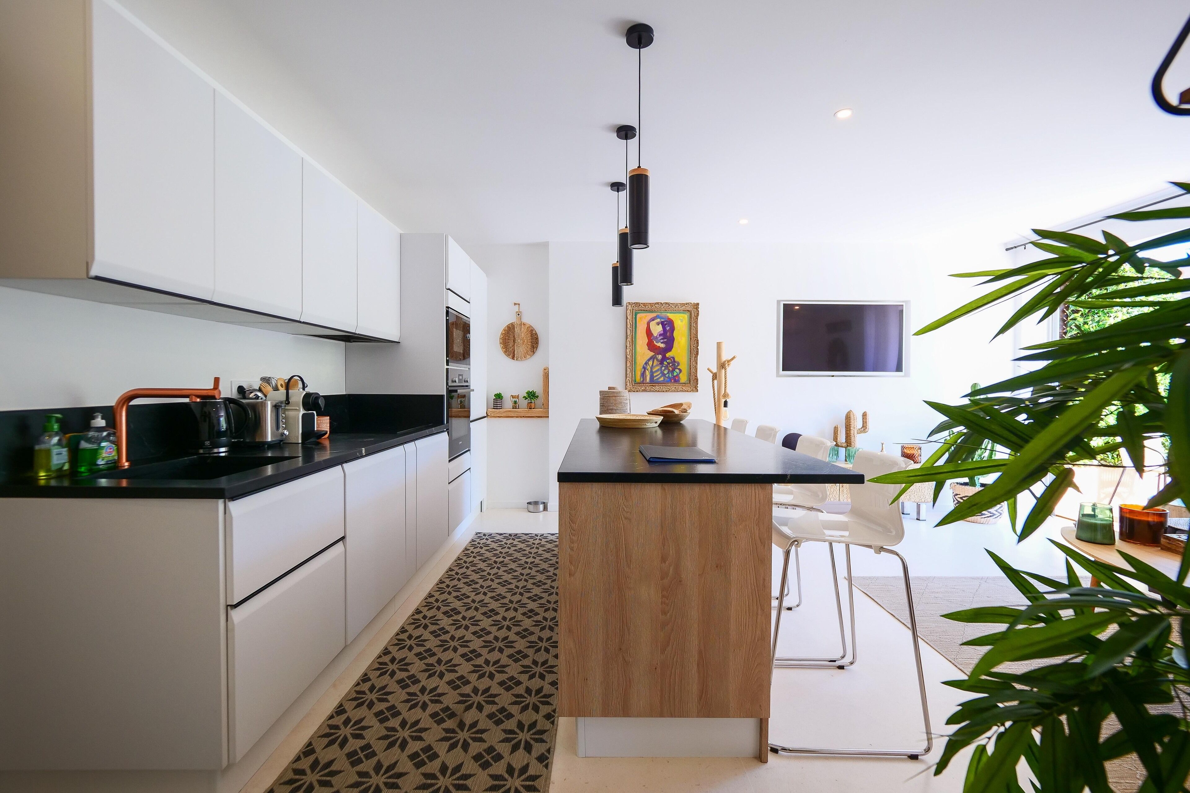 Nouveau Appartement Toit Terrasse VUE Panoramique AU Coeur DU Village