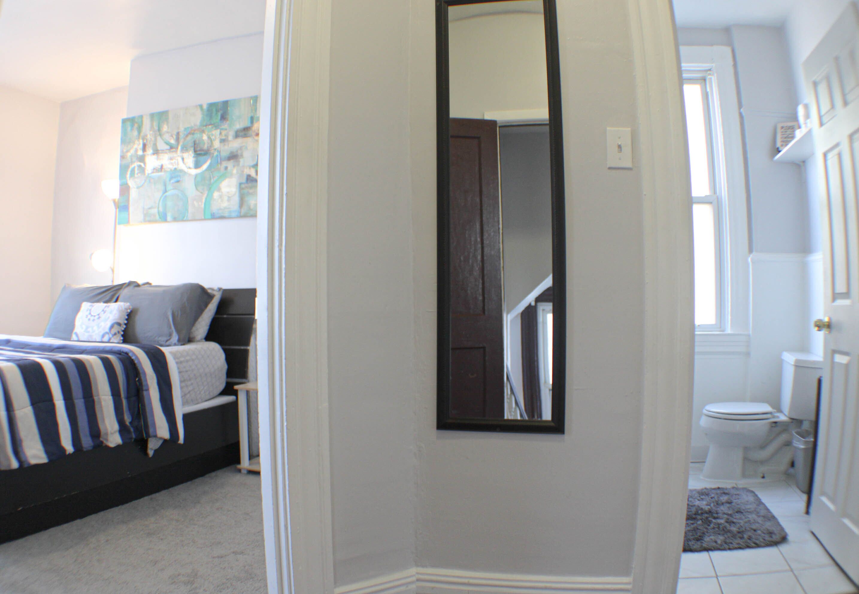 3 bedrooms, desk, iron/ironing board, travel crib