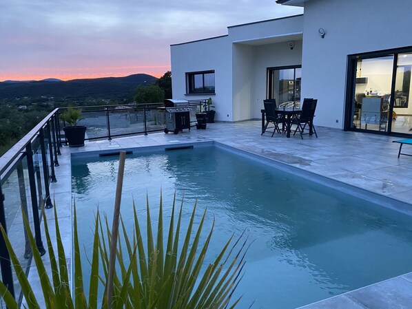 Piscina all'aperto