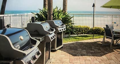 Beautiful view of Daytona Beach  - SeaBreeze Resort