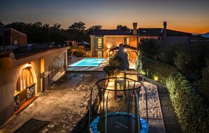 Beheizter Pool