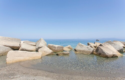 2 bedroom beautiful home in Sinagra