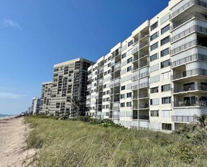 Exterior - 9th Floor Oceanfront Condo On South Hutchinson Island (Jensen Beach)