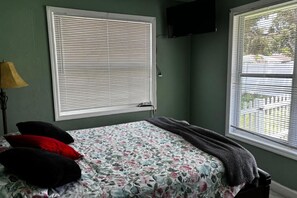 3 habitaciones, tabla de planchar con plancha y wifi gratis 
